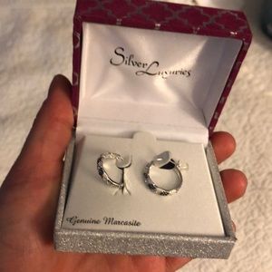 BOGO Silver Luxuries Silver & Grey Genuine Marcasite Small Hoop Clasp Earrings